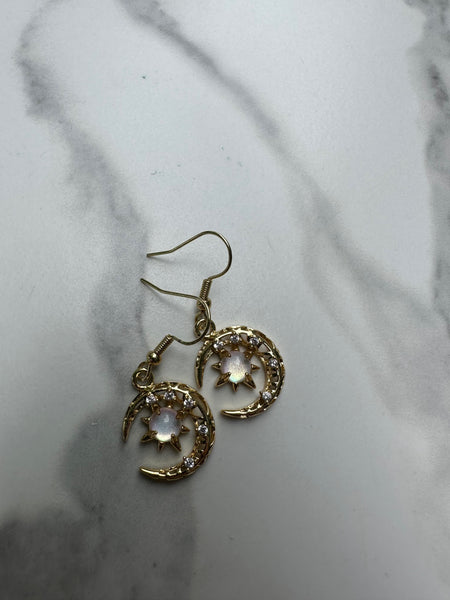 gold crescent moon dangle earrings