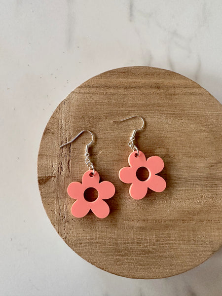 pink daisy dangle earrings