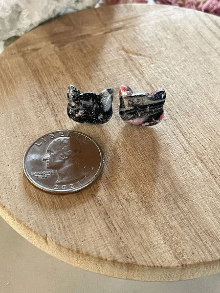 black quartz polymer clay cat stud earrings