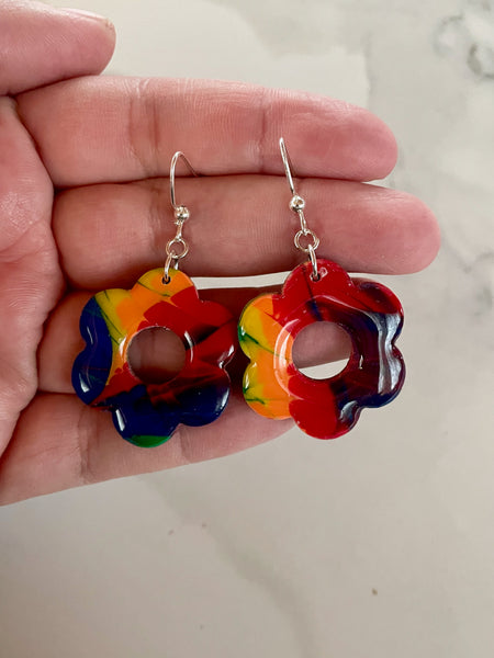 tie-dye daisy dangle earrings