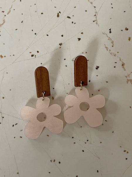 pearl white acrylic flower dangle earring
