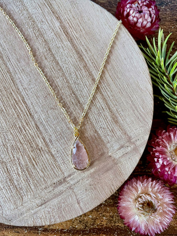 rosy quartz pendant necklace