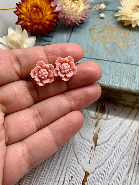pink flower earrings // stud earrings // hypoallergenic // earrings // gift // jewelry // gift for mom // summer