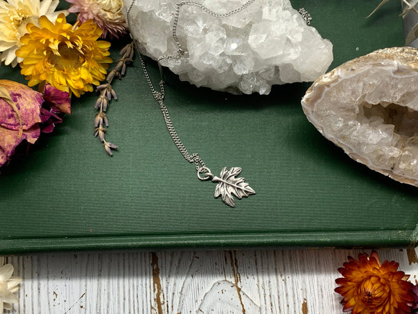 silver leaf necklace // silver leaves // spooky jewelry // holiday //christmas