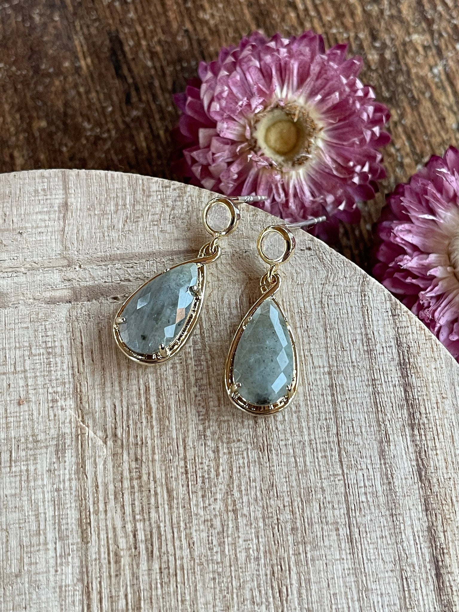 labradorite earrings, gift, gift for her, gold earrings, hypoallergenic, earrings, gold jewelry, holiday, valentines day, labradorite